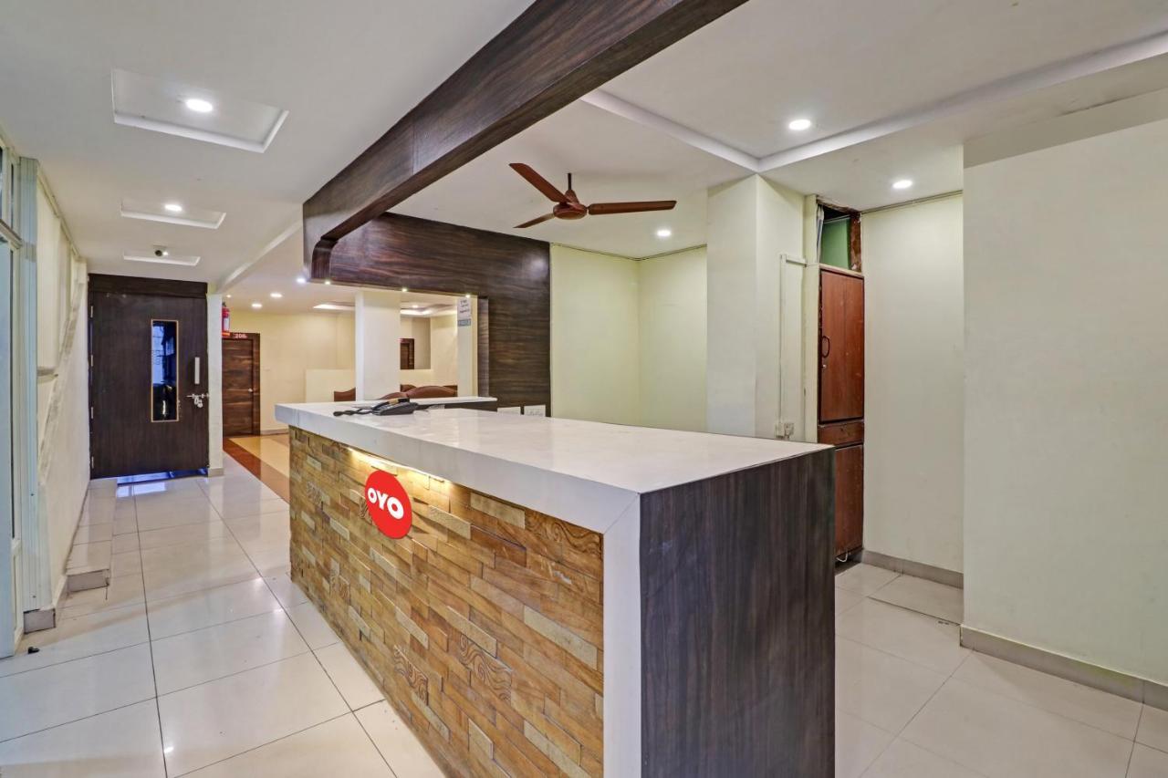 Hotel O Aditya Grand Inn Guntur Exterior photo